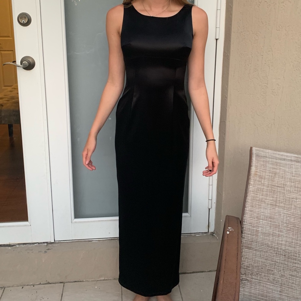 Black tahari long dress! - Picture 2 of 6